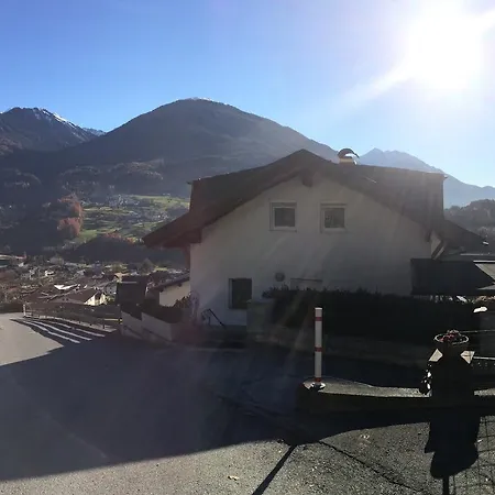 Ferienwohnung Lechner Karres Zimmer foto